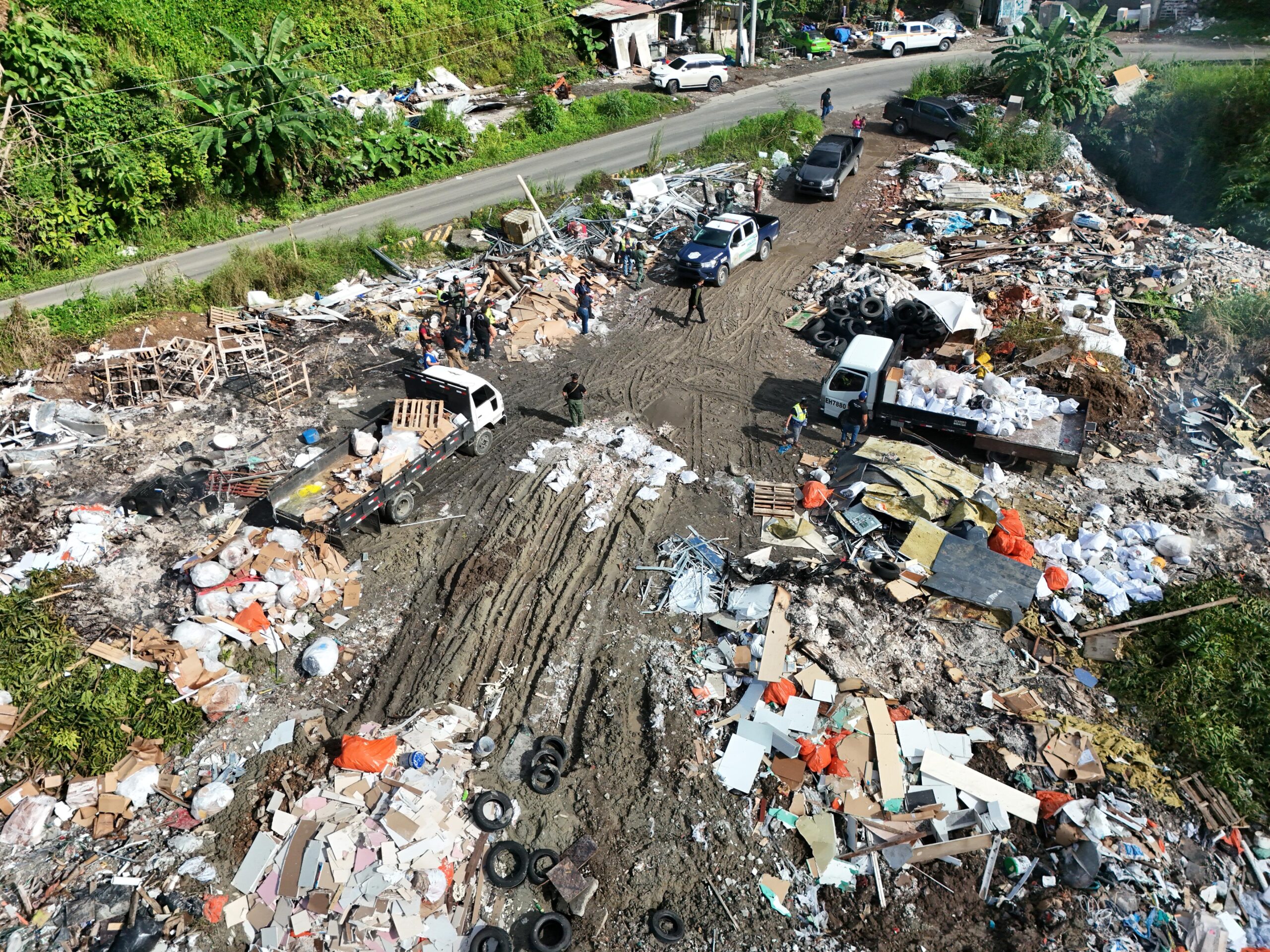 Vista aérea del relleno sanitario Cerro Patacón, Ciudad de Panamá